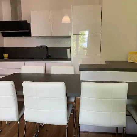 Apartment Apartma Zver Koper
